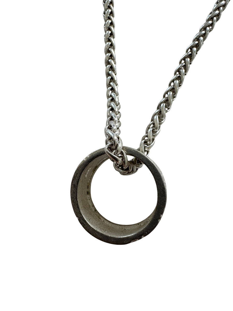 RING PENDANT NECKLACE