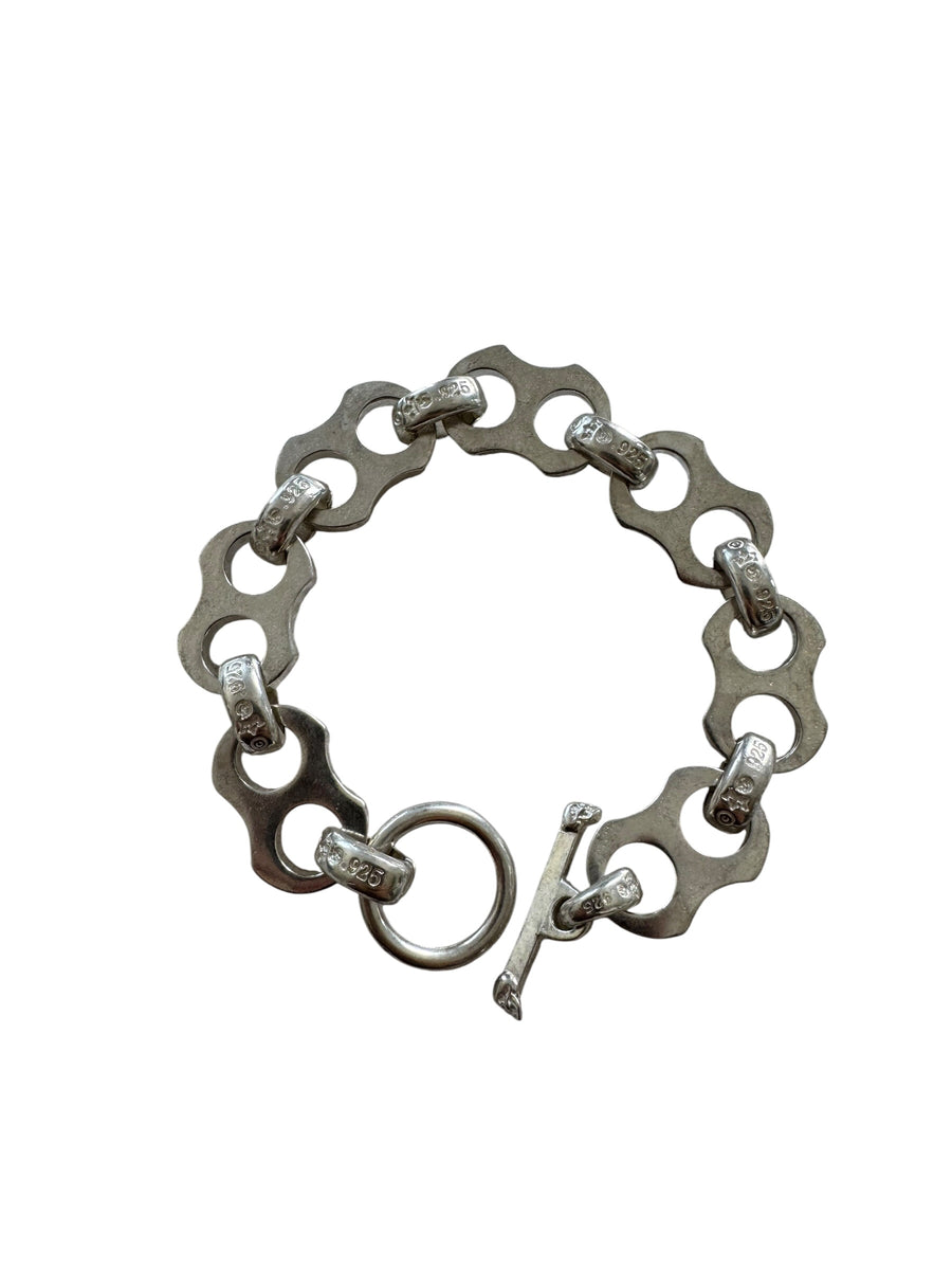 GEAR LINK TOGGLE BRACELET